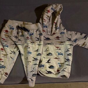 Free Planet Cream Dinosaur Lounge Set with Multicolor Print